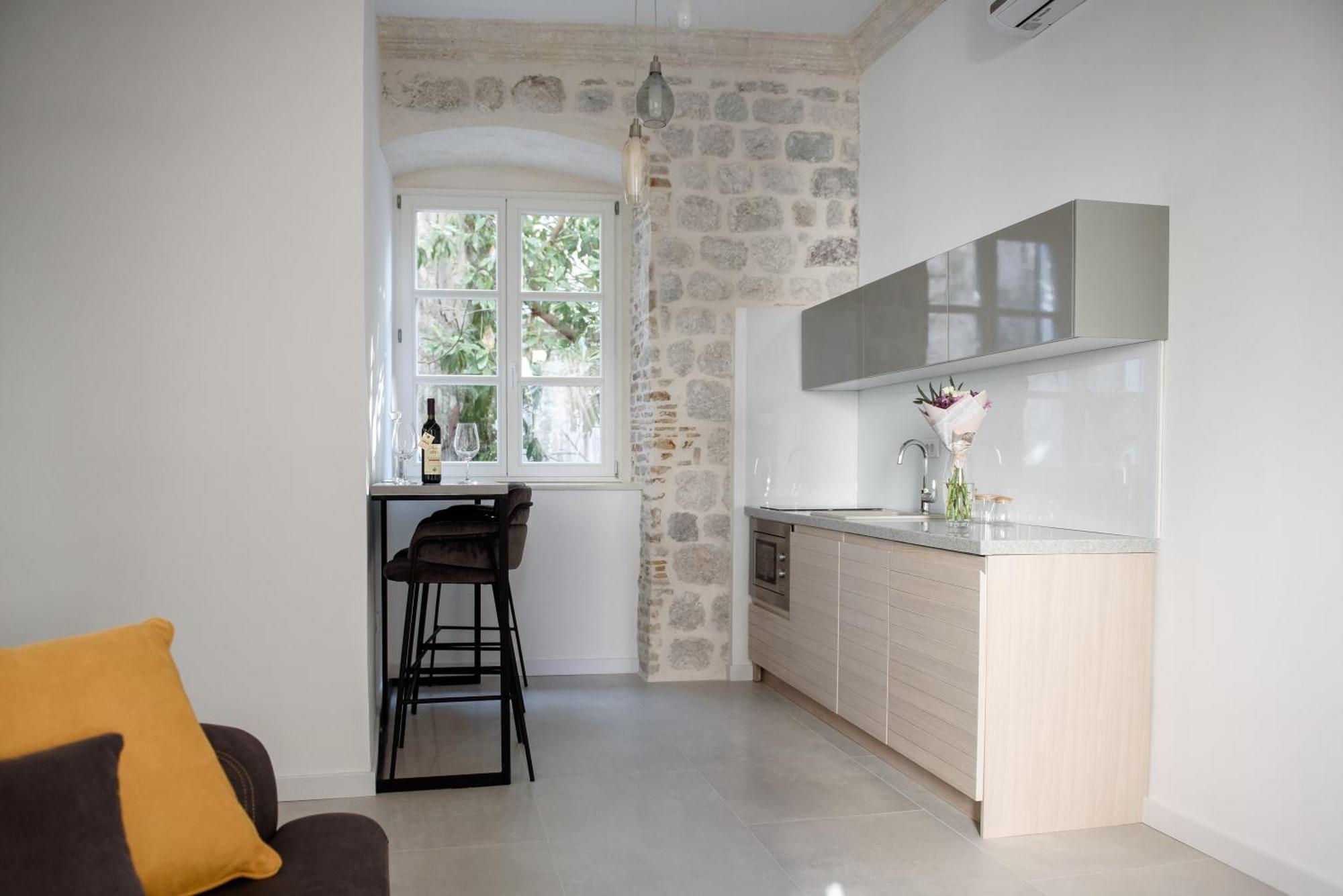 Palazzo Sindik Apartment โกตอร์ ภายนอก รูปภาพ