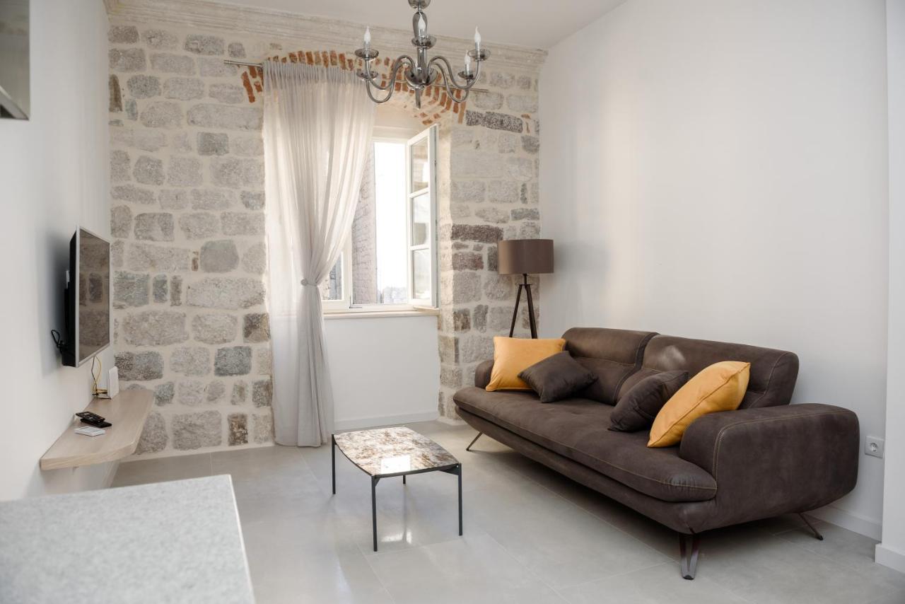Palazzo Sindik Apartment โกตอร์ ภายนอก รูปภาพ