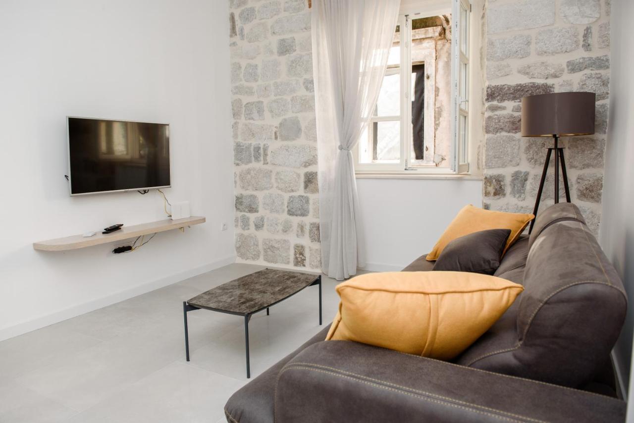 Palazzo Sindik Apartment โกตอร์ ภายนอก รูปภาพ
